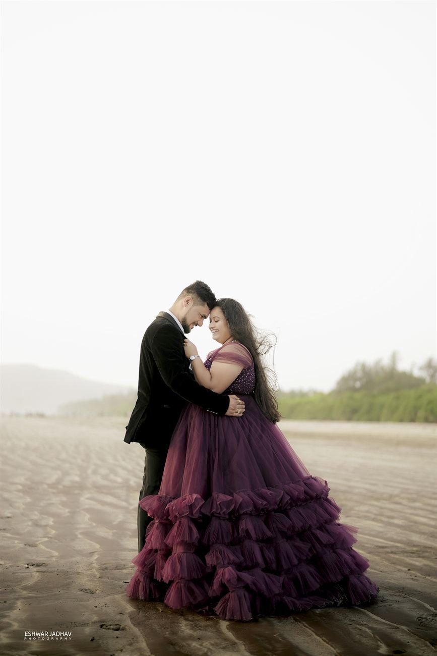 Maternity & Newborn by Eshwar Jadhav Photography